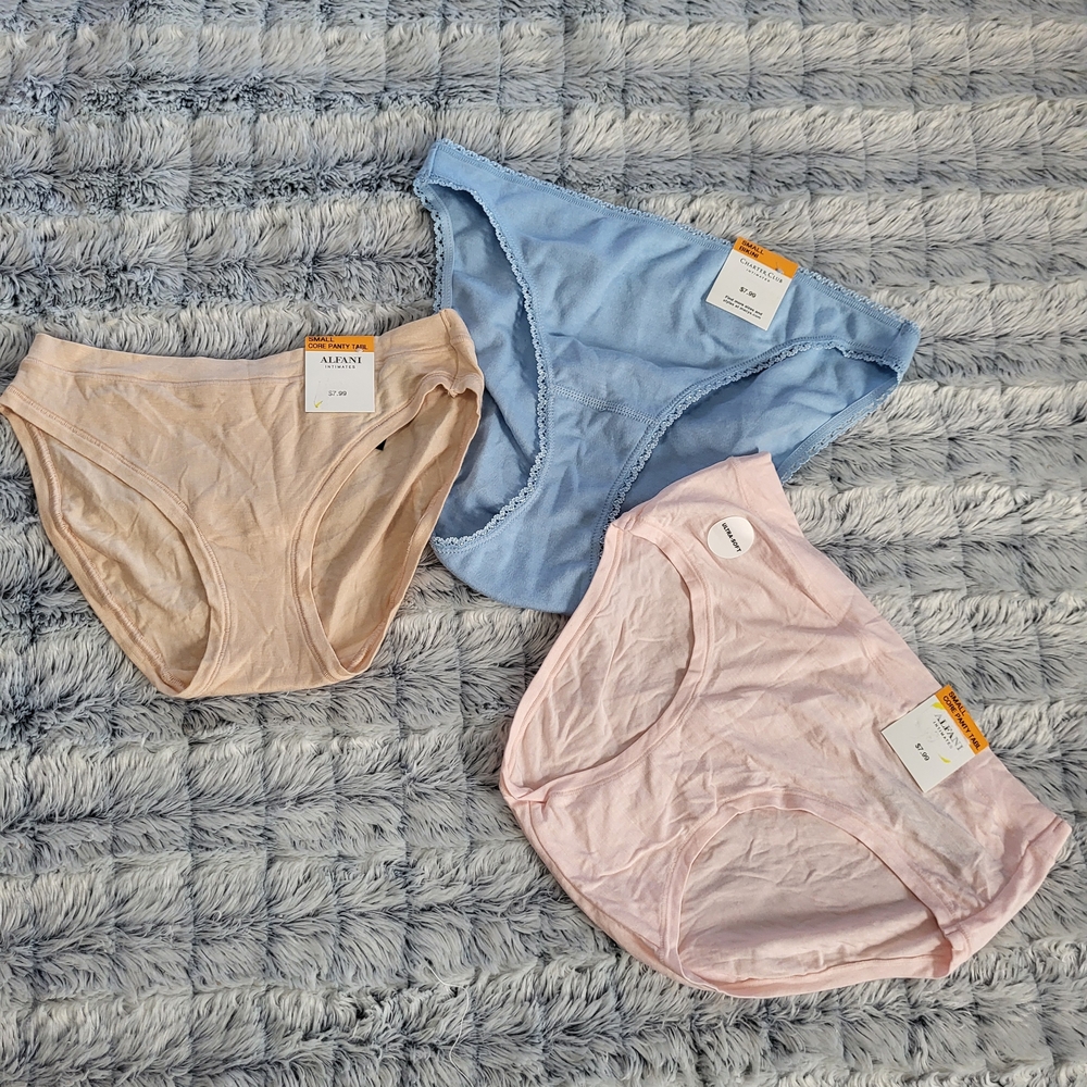 NWT Mixed lot of 3 panties - Alfani & Charter Club size small (pink, blue, tan)‎